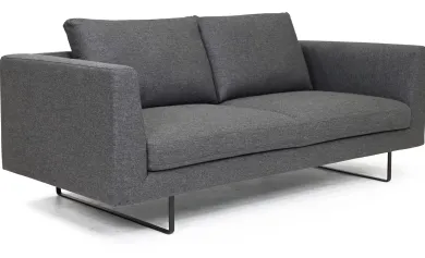 Sofa August
