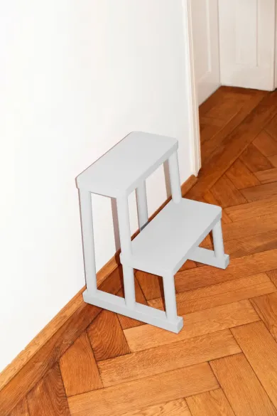 Tritthocker Adhoc