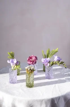 Vase Hobnail