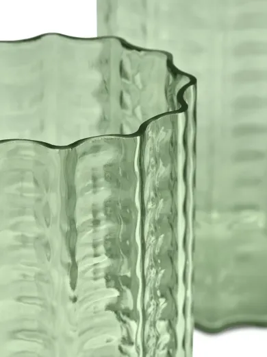 Vase Wave