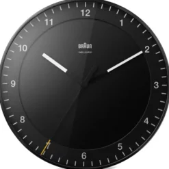Wanduhr Braun